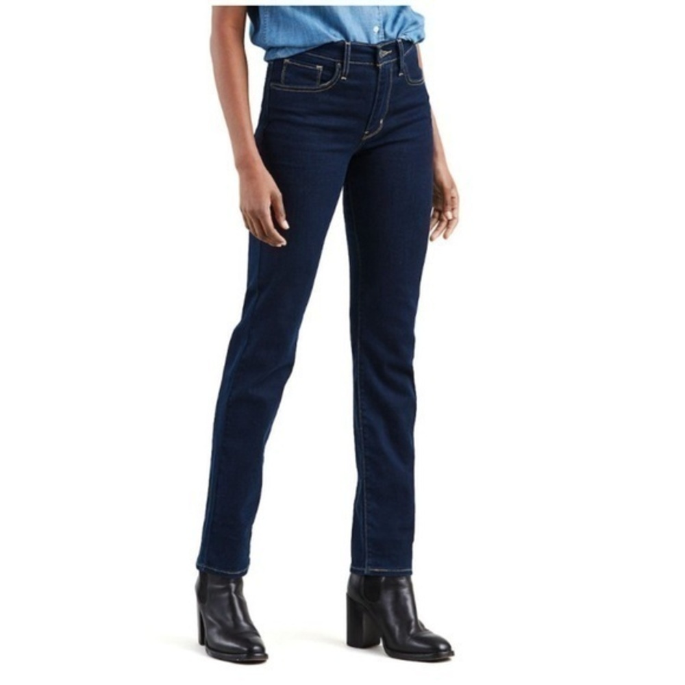 NWT Levi’s 724 High Rise Slim Straight Jeans New size 16W or 24W $70 Dark Wash